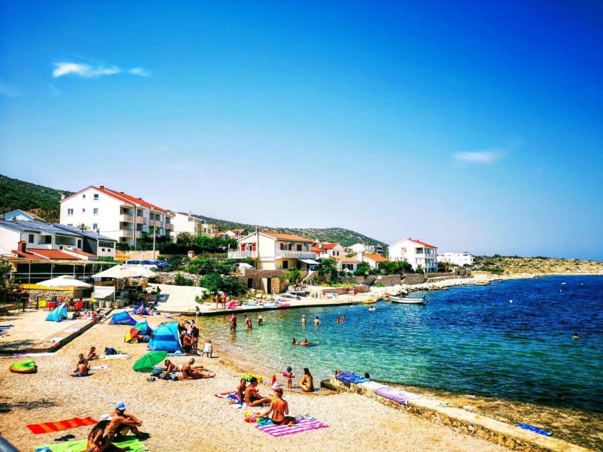 ווינייראץ Apartments Josip מראה חיצוני תמונה