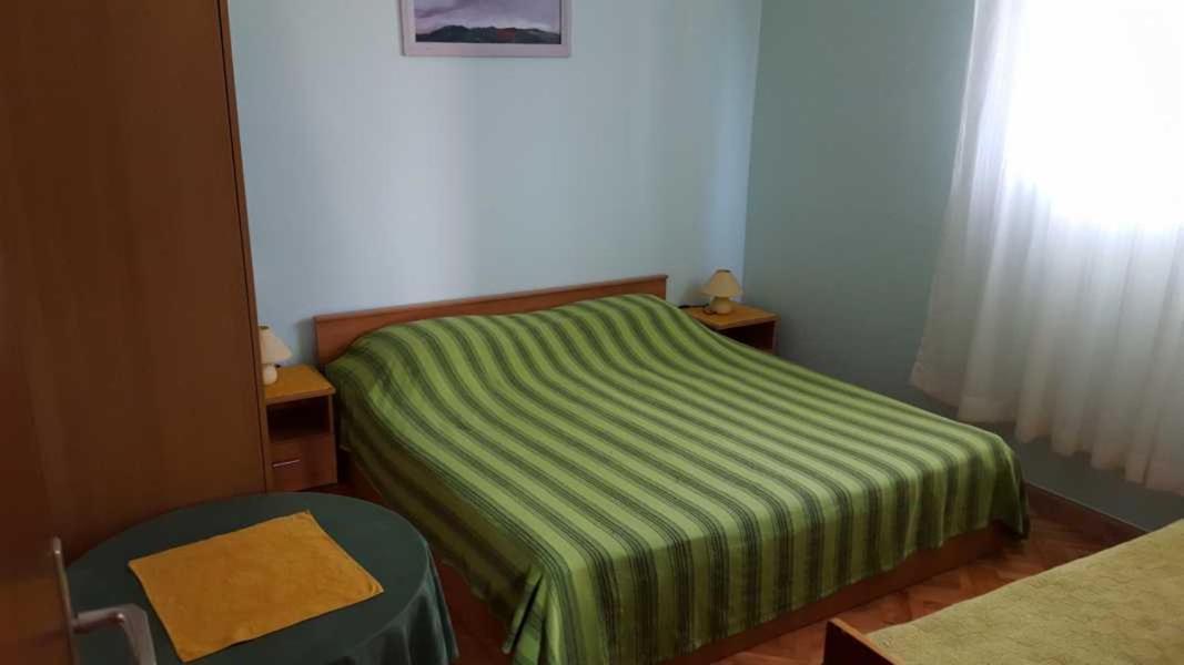 ווינייראץ Apartments Josip מראה חיצוני תמונה